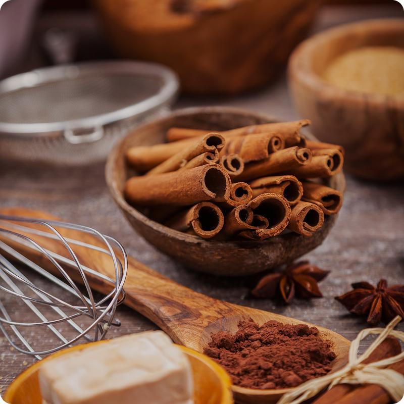 Skořicí voní dětství, vánoce, švestkový koláč i právě upečený štrúdl.