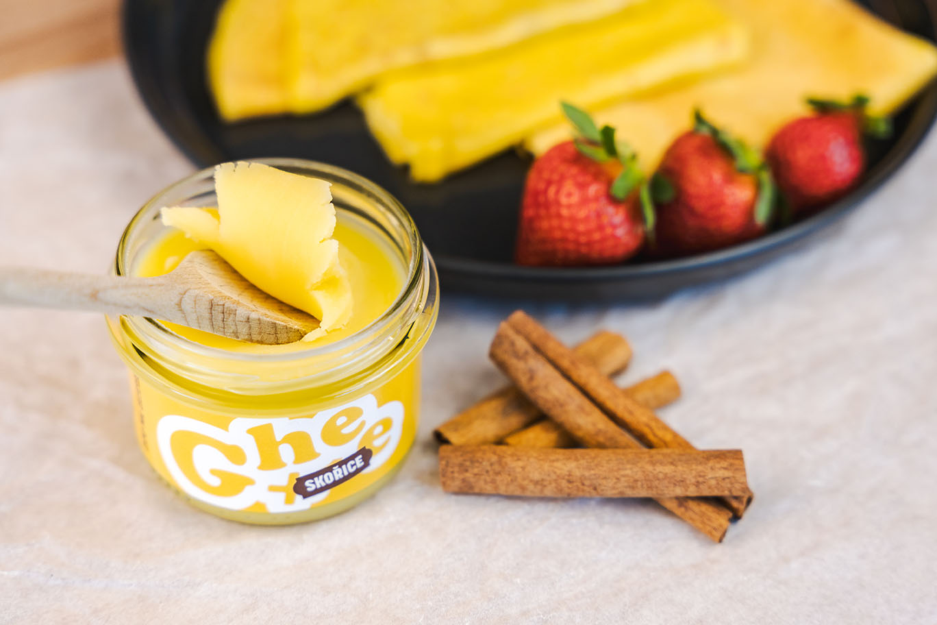 Ghee+ | přepuštěné máslo | 220ml skořice s vanilkou - karton 12ks